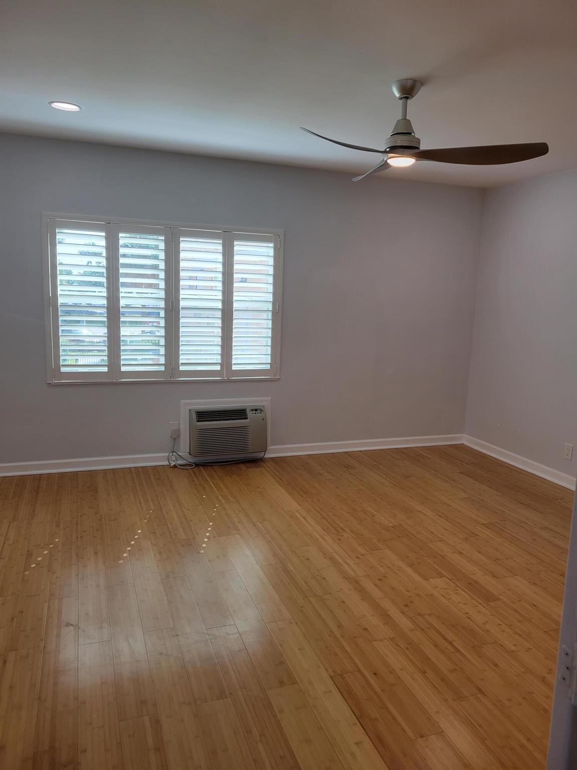 GULFSTREAM CONDO - Residential Lease