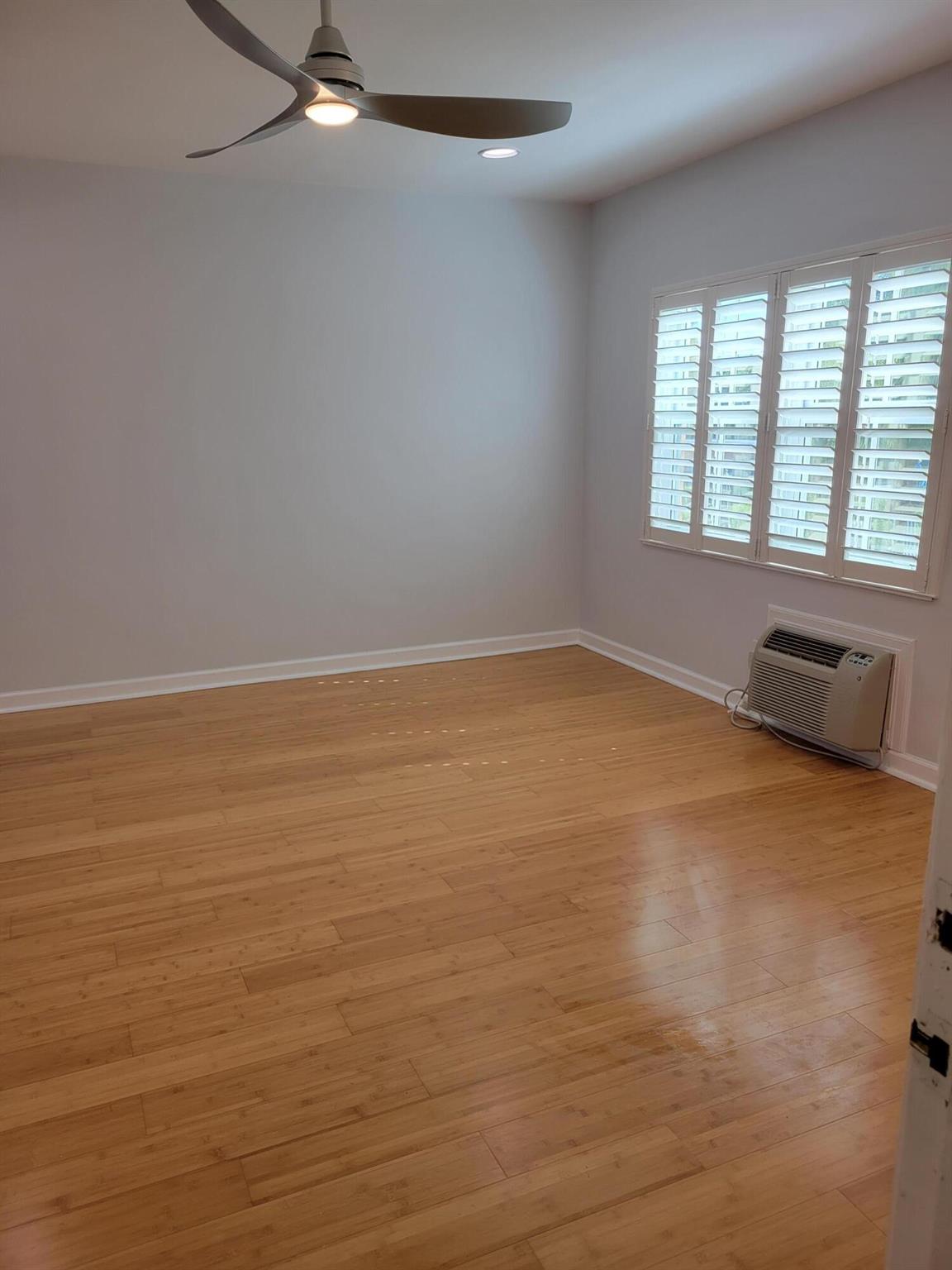 GULFSTREAM CONDO - Residential Lease