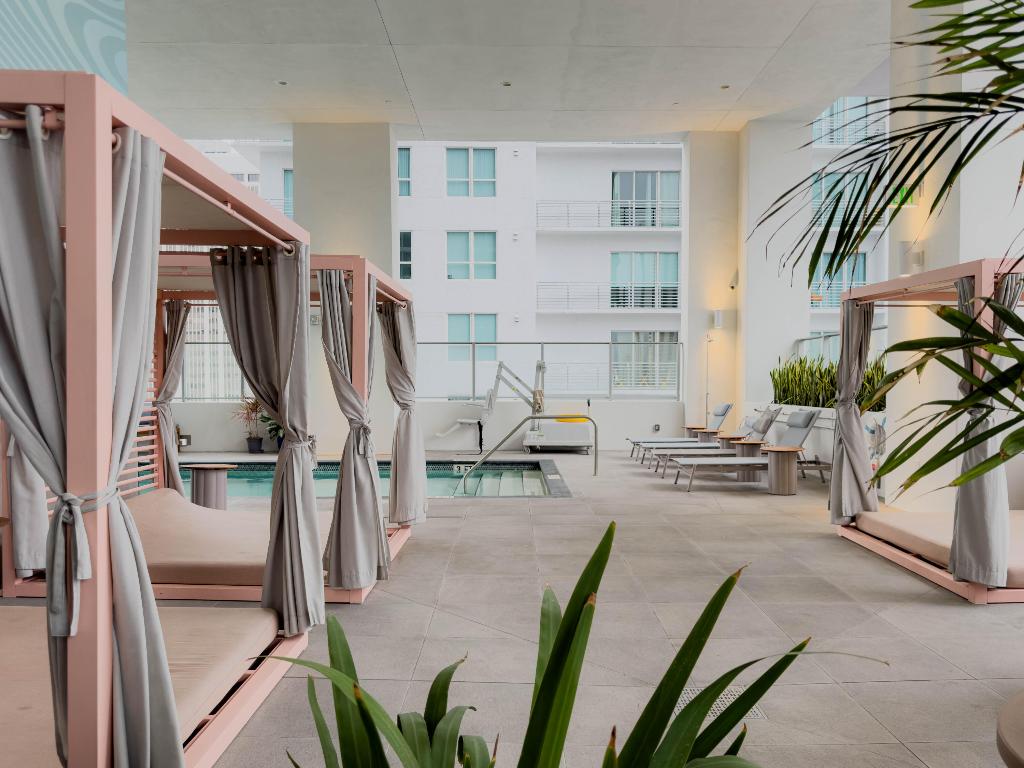 227 NE 2ND STREET CONDO - Residential