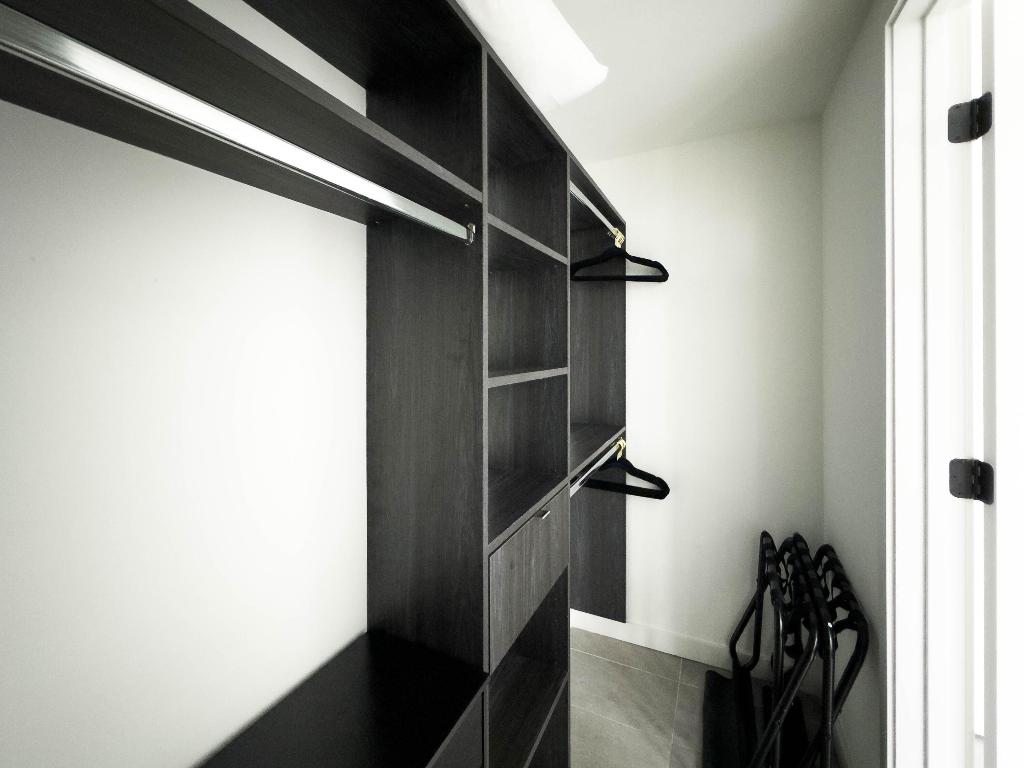 227 NE 2ND STREET CONDO - Residential