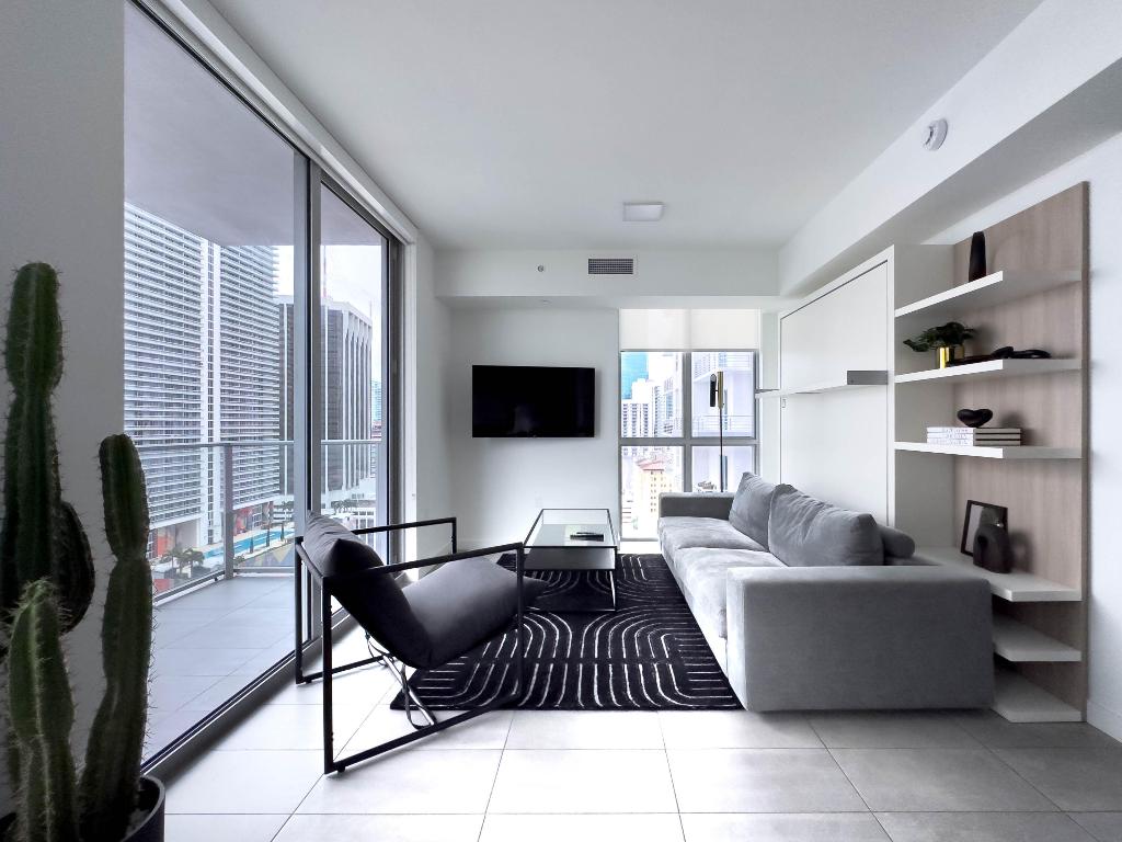 227 NE 2ND STREET CONDO - Residential