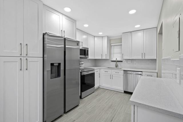 Boca Dunes - Residential