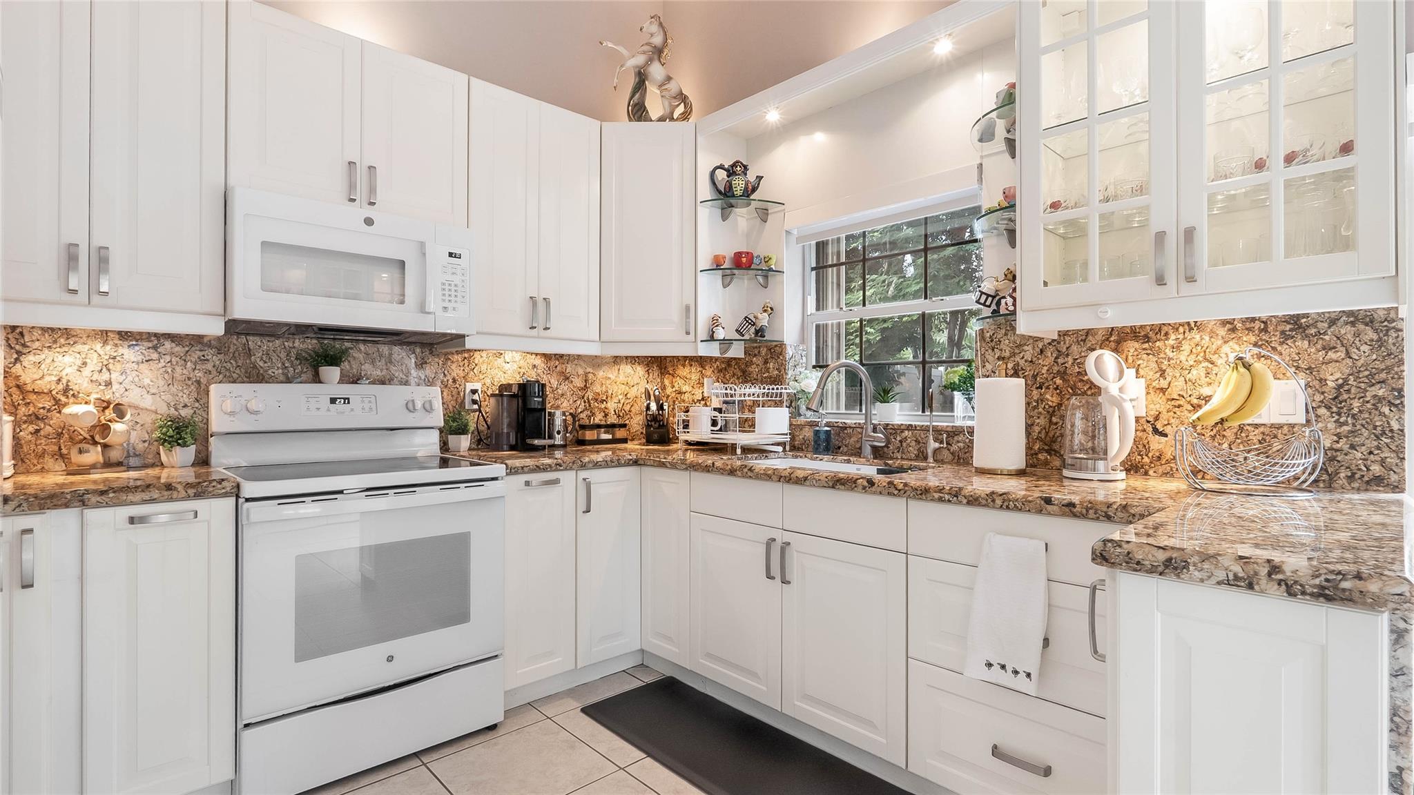 Ventana - Residential