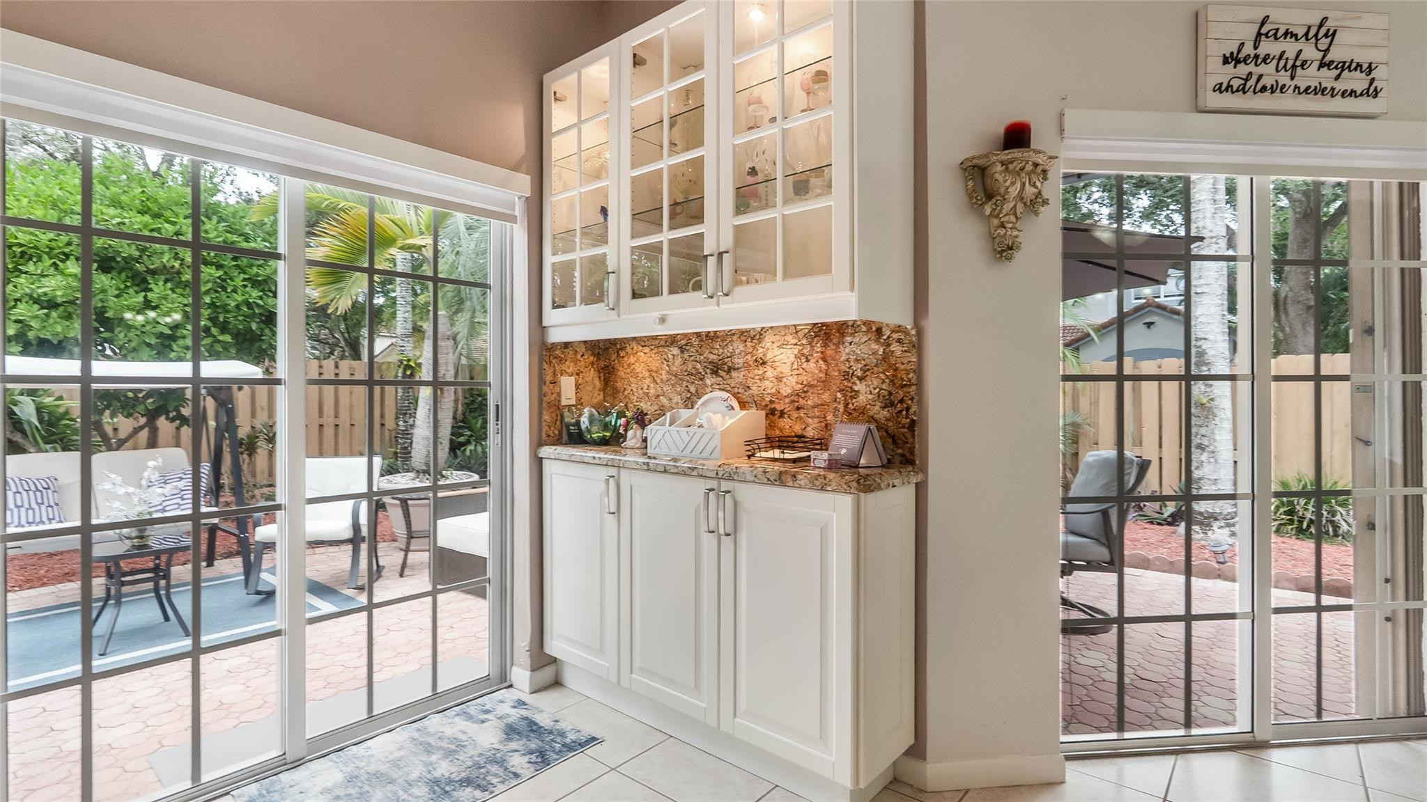 Ventana - Residential