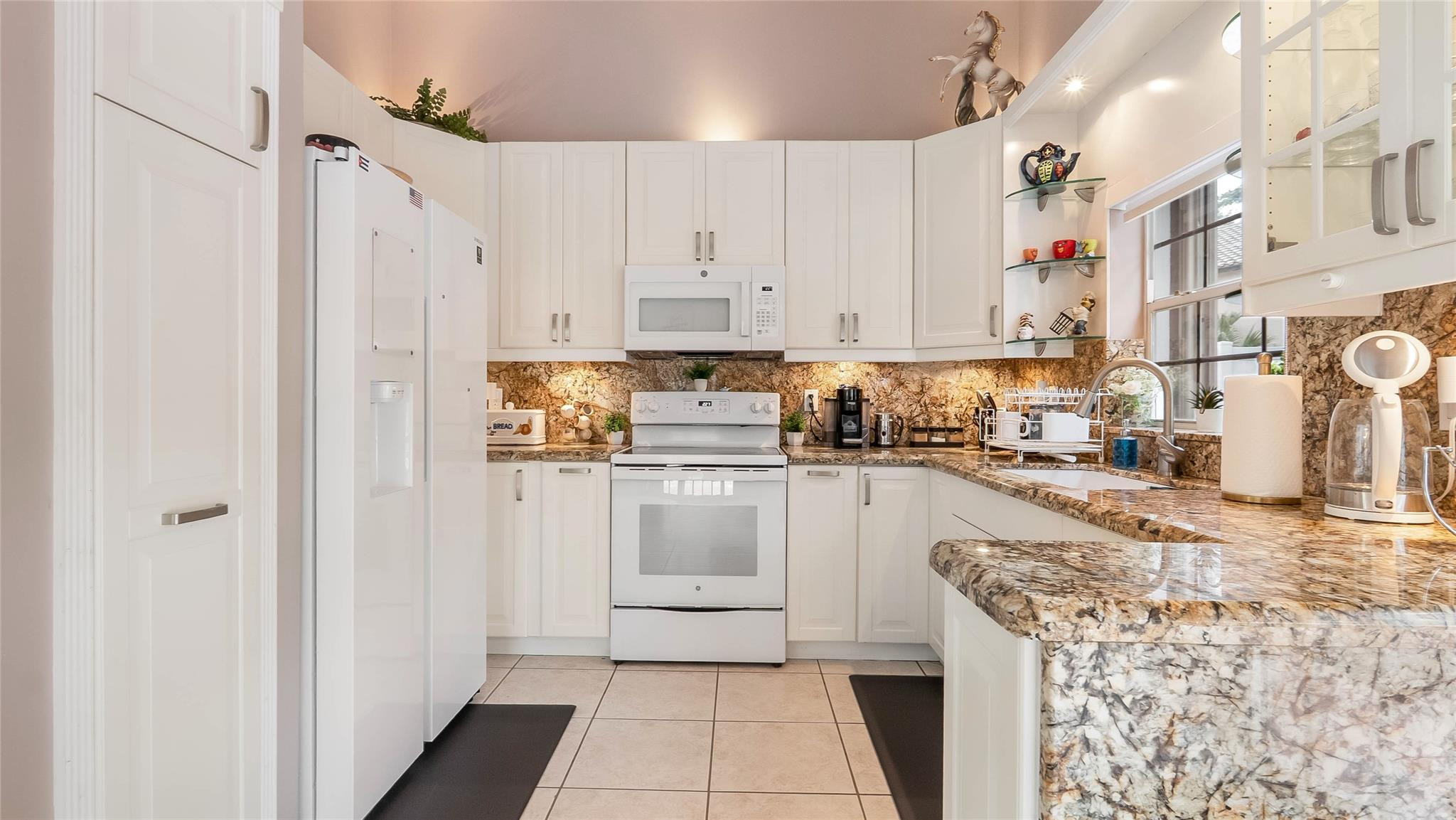 Ventana - Residential