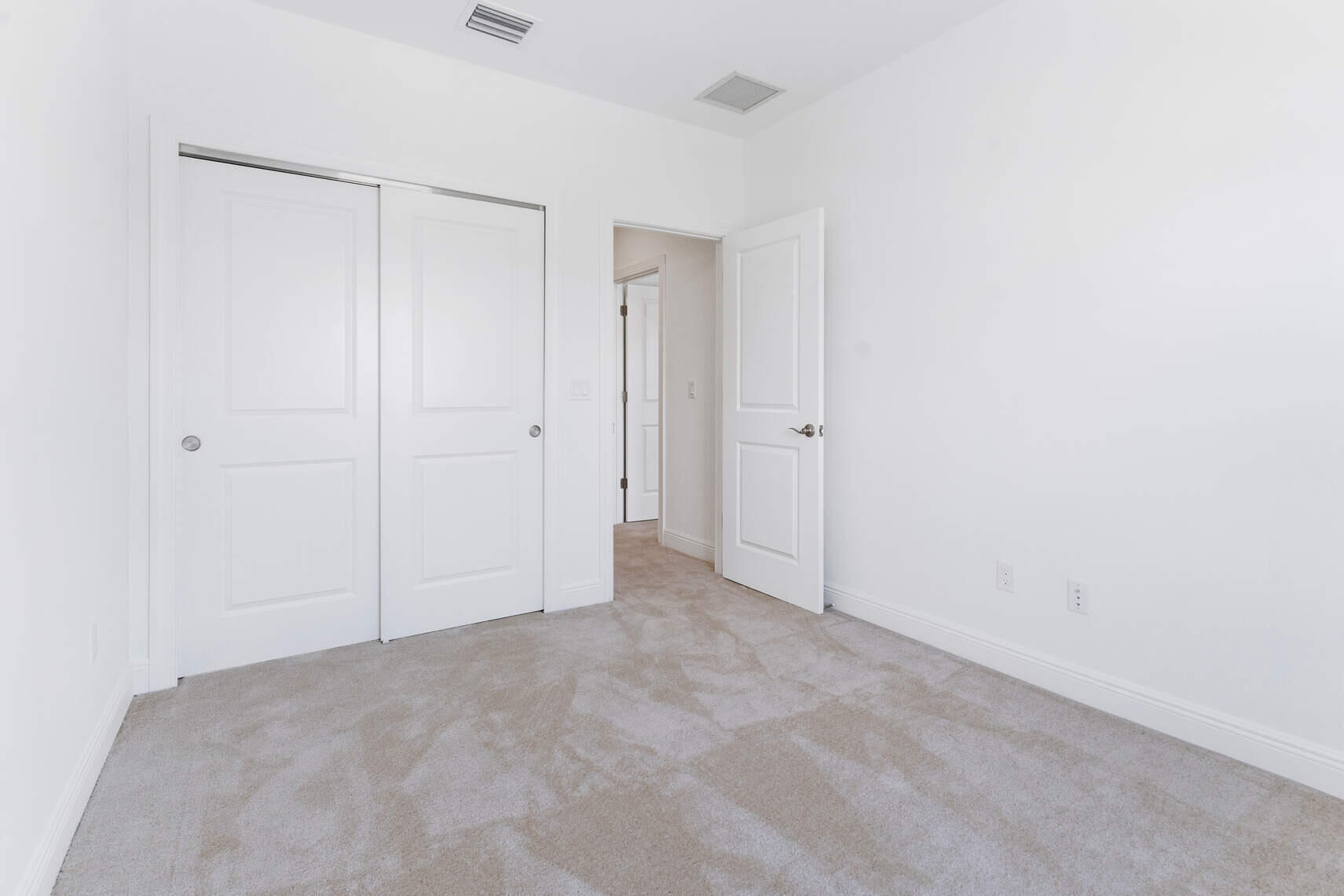 DEERFIELD CROSSING - Residential