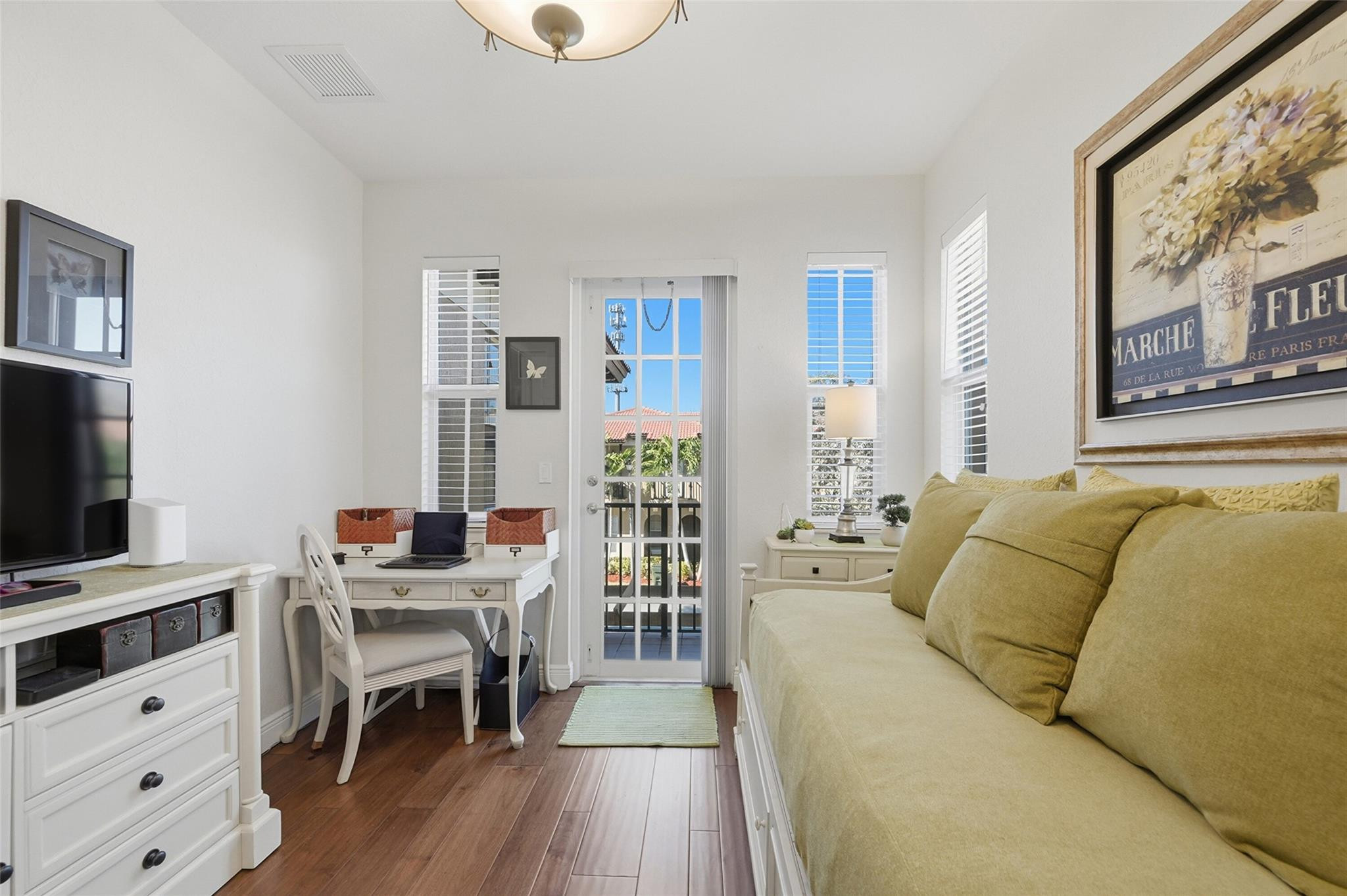 Julia Gardens - Residential