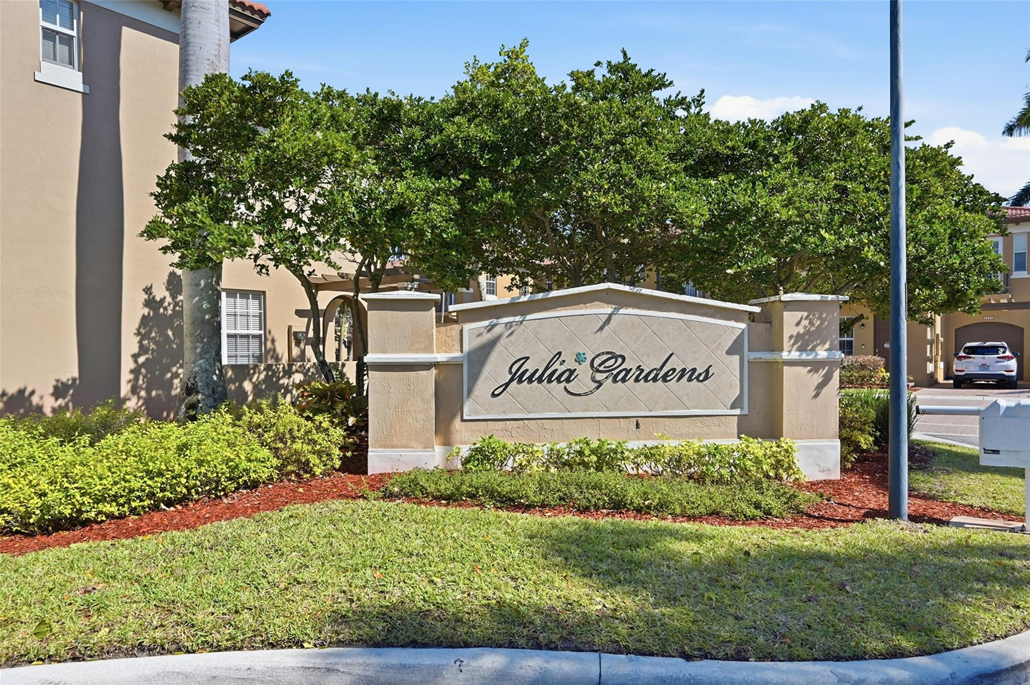 Julia Gardens - Residential