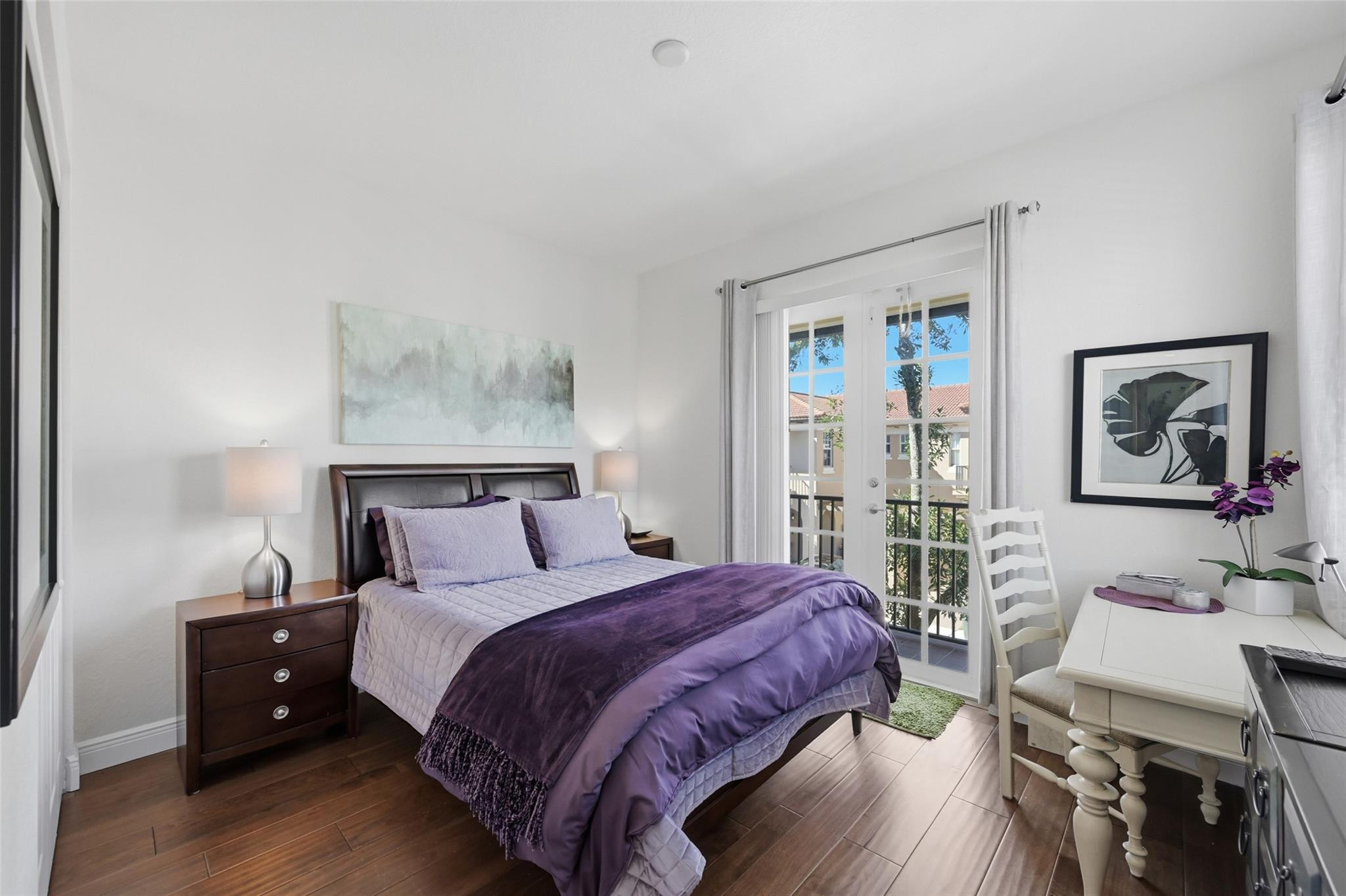 Julia Gardens - Residential