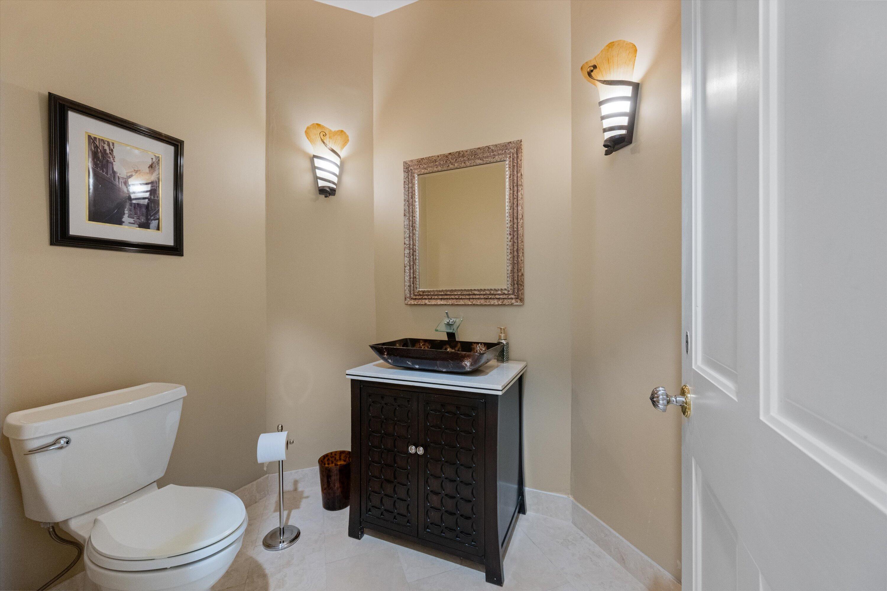 BREAKERS WEST/The Estates - Residential