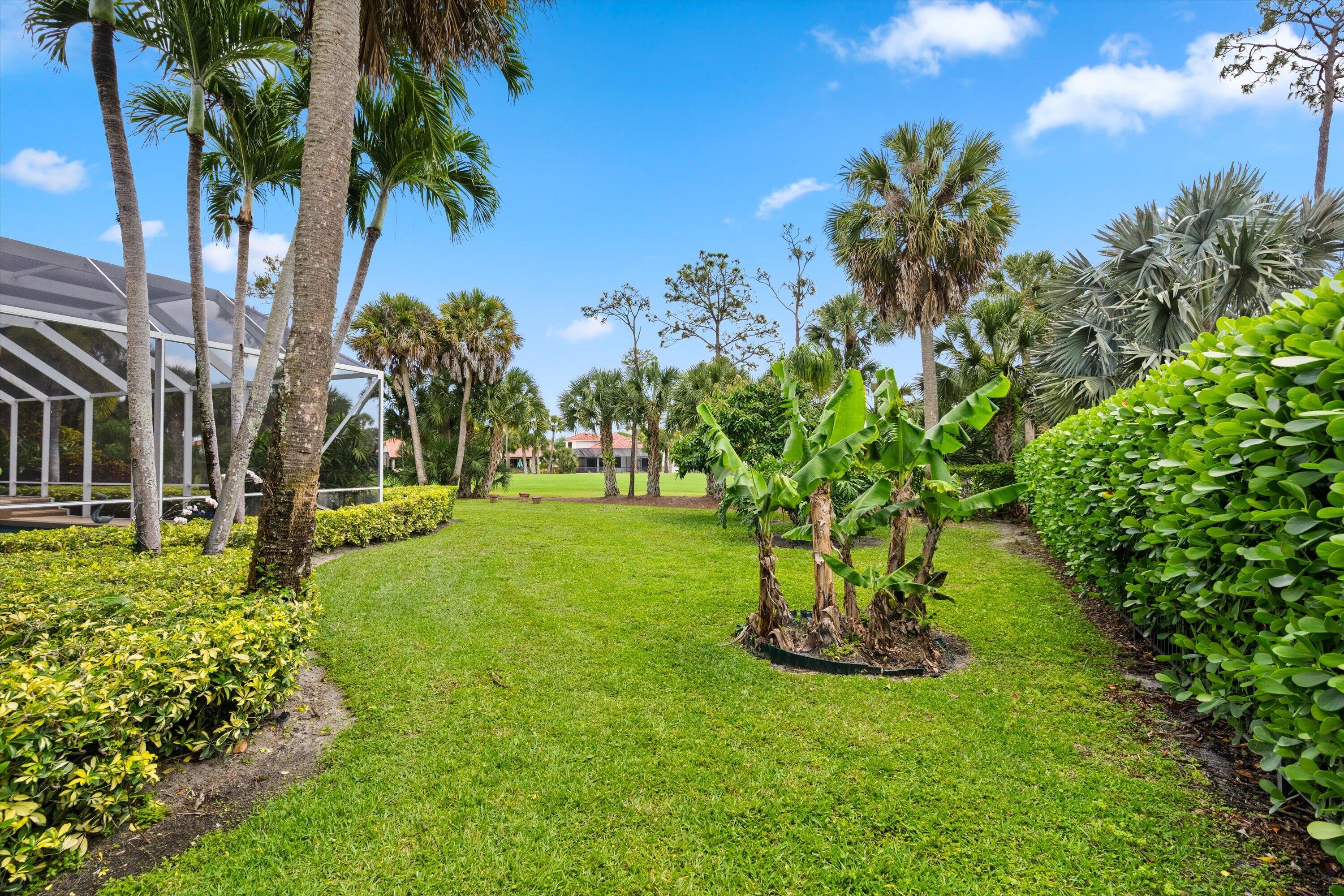 BREAKERS WEST/The Estates - Residential