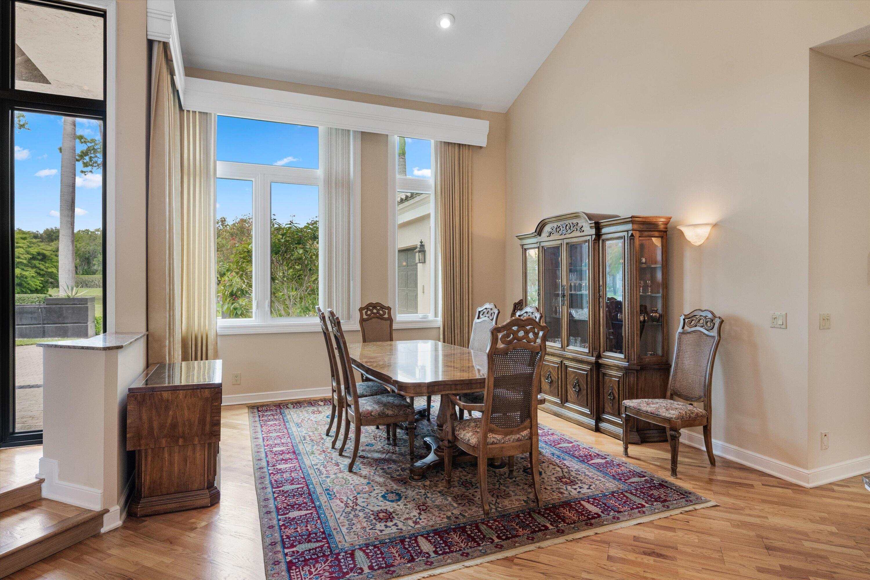 BREAKERS WEST/The Estates - Residential