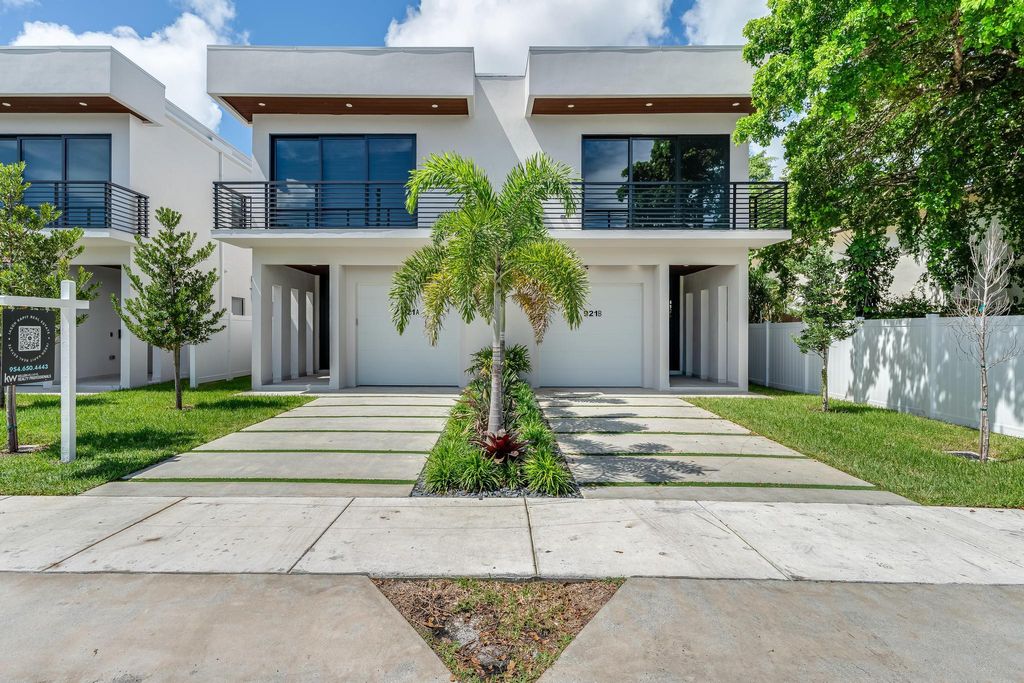 Photo of 919 NE 17th Terrace #A, Fort Lauderdale, FL 33304 (MLS # B26007158)