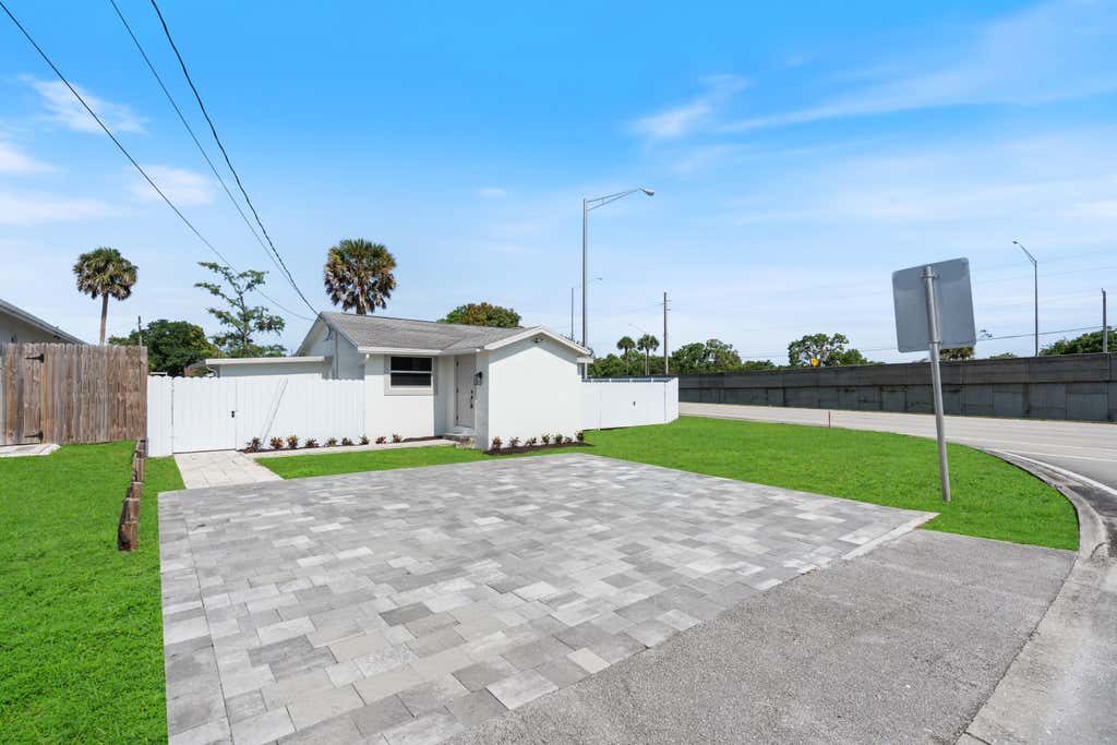 Photo of 88 3rd Street, West Palm Beach, FL 33413 (MLS # R11098346)