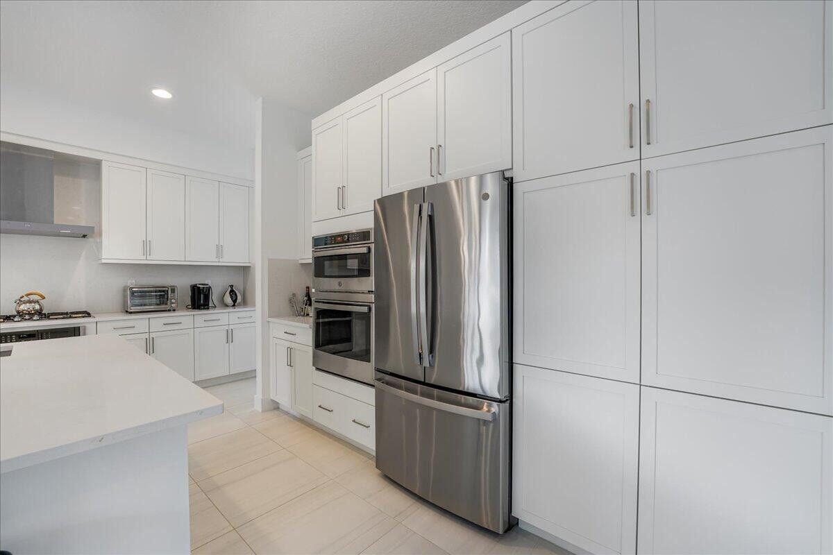 BRIDGES MIZNER PUD BRIDGE - Residential Lease