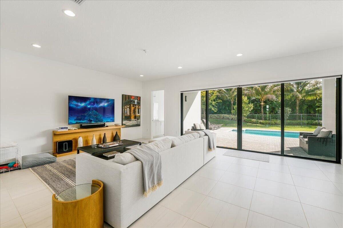 BRIDGES MIZNER PUD BRIDGE - Residential Lease