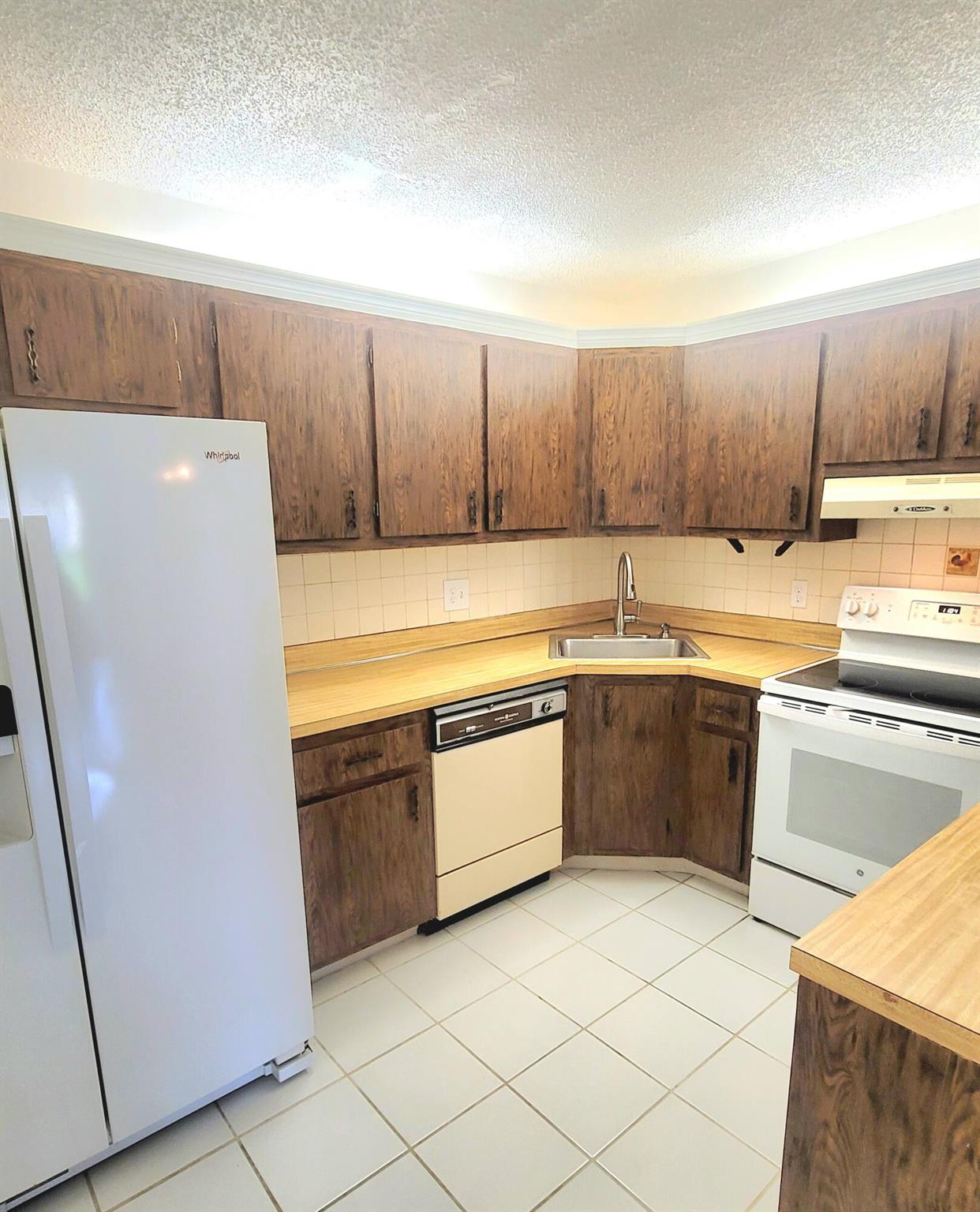 PINE RIDGE SOUTH II CONDO - Residential