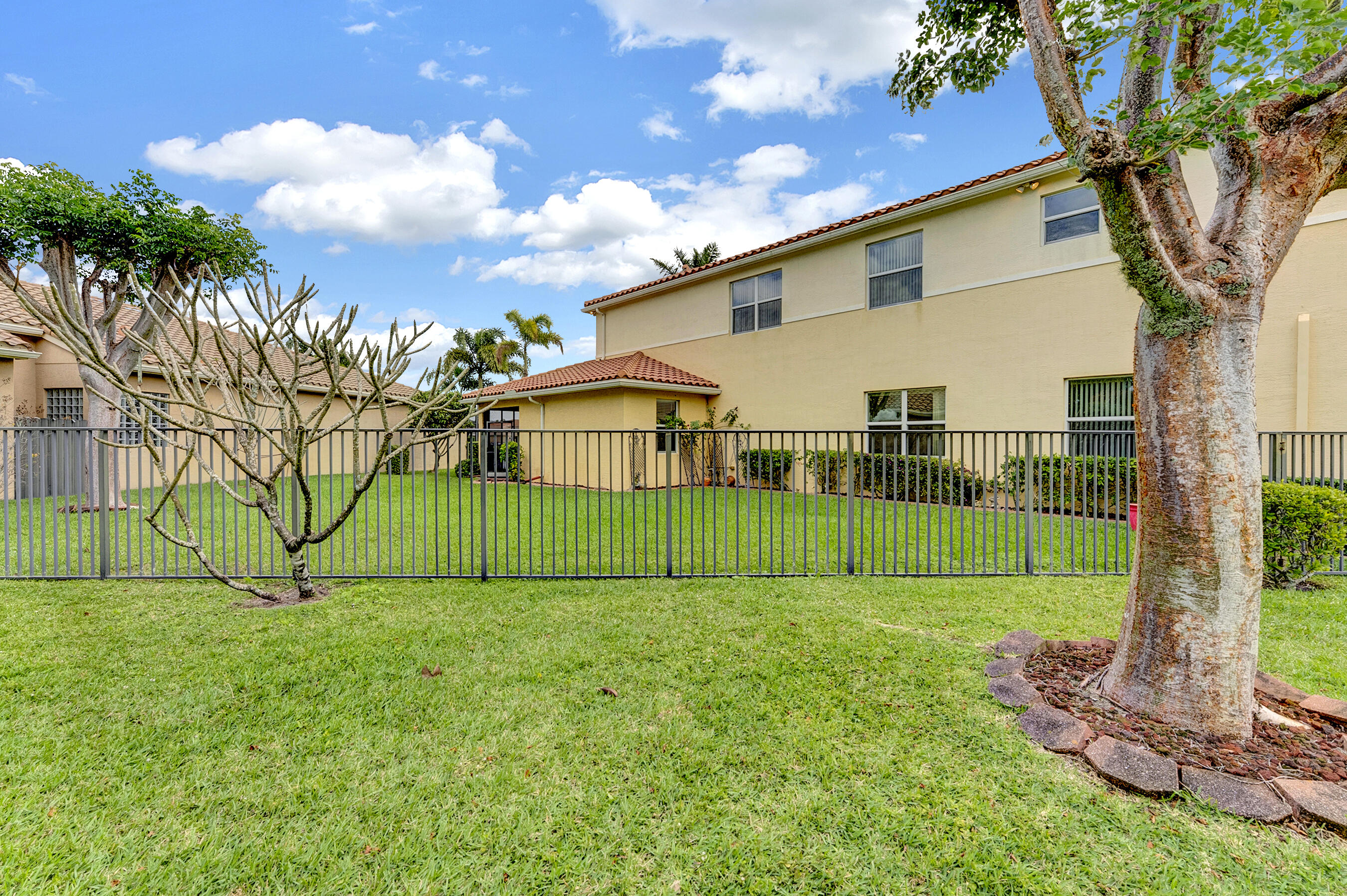 TRAILS AT CANYON 3 - Residential