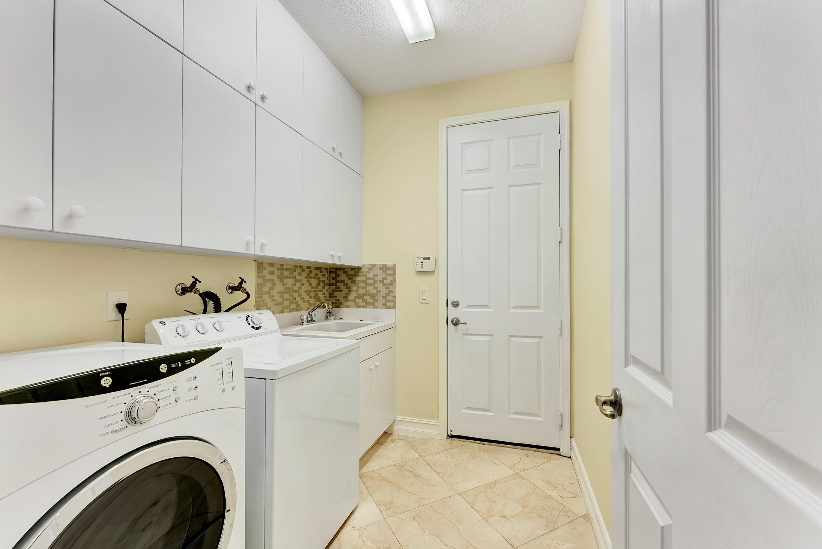 TRAILS AT CANYON 3 - Residential