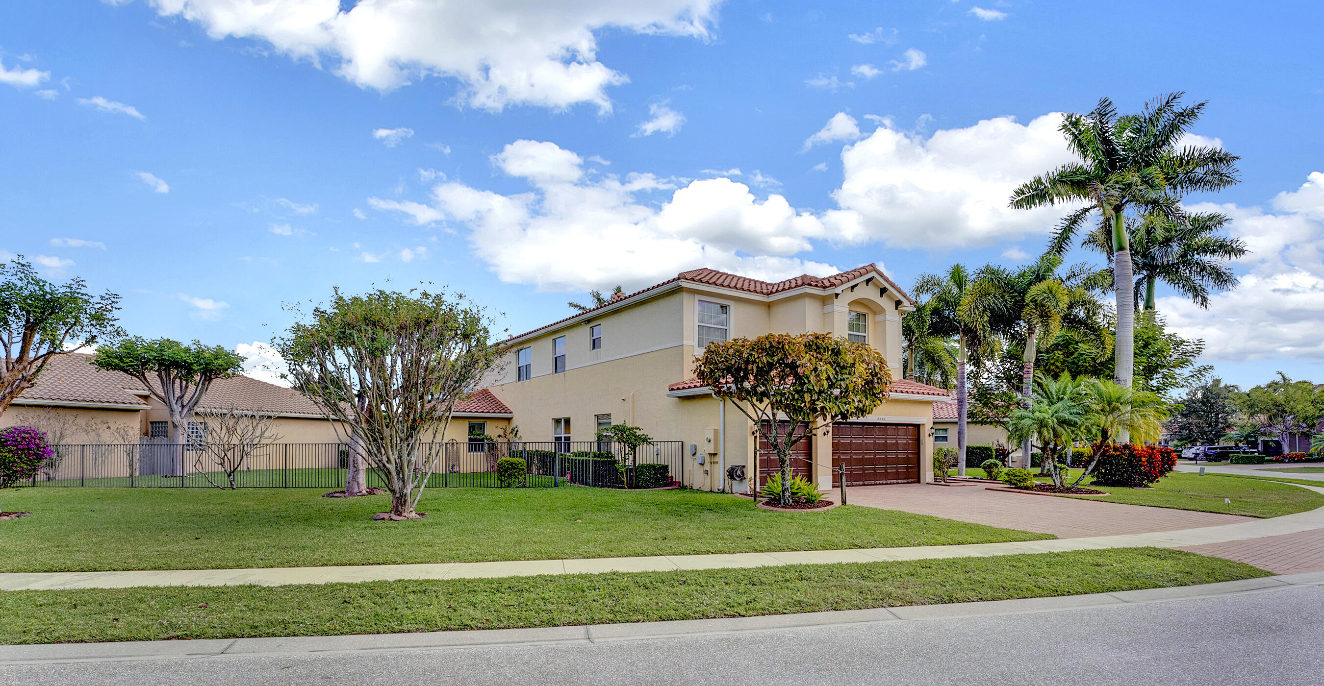 TRAILS AT CANYON 3 - Residential