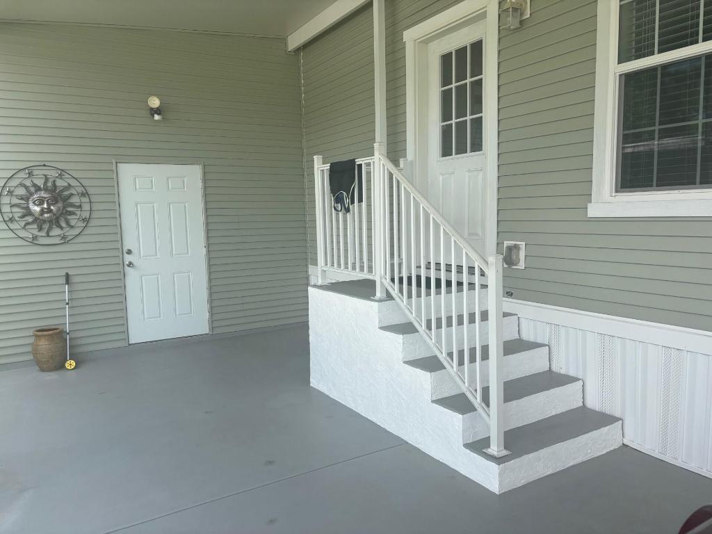 SEA MEADOWS - Residential