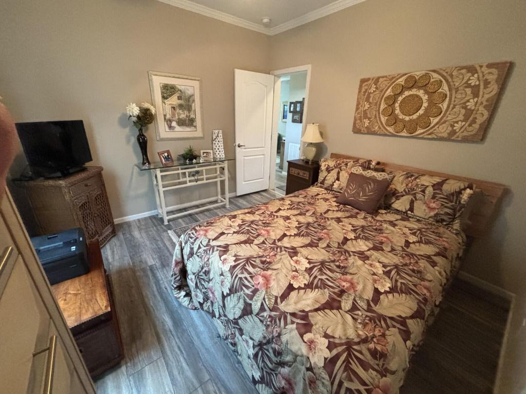 SEA MEADOWS - Residential