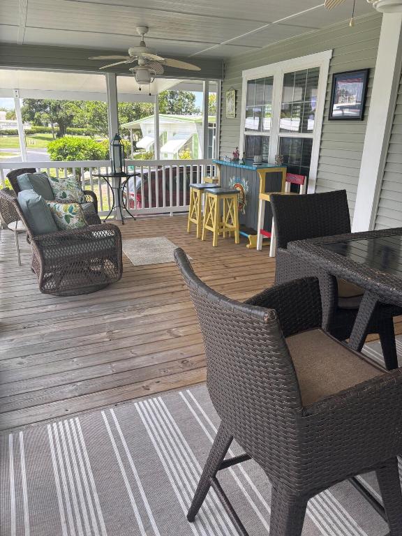 SEA MEADOWS - Residential