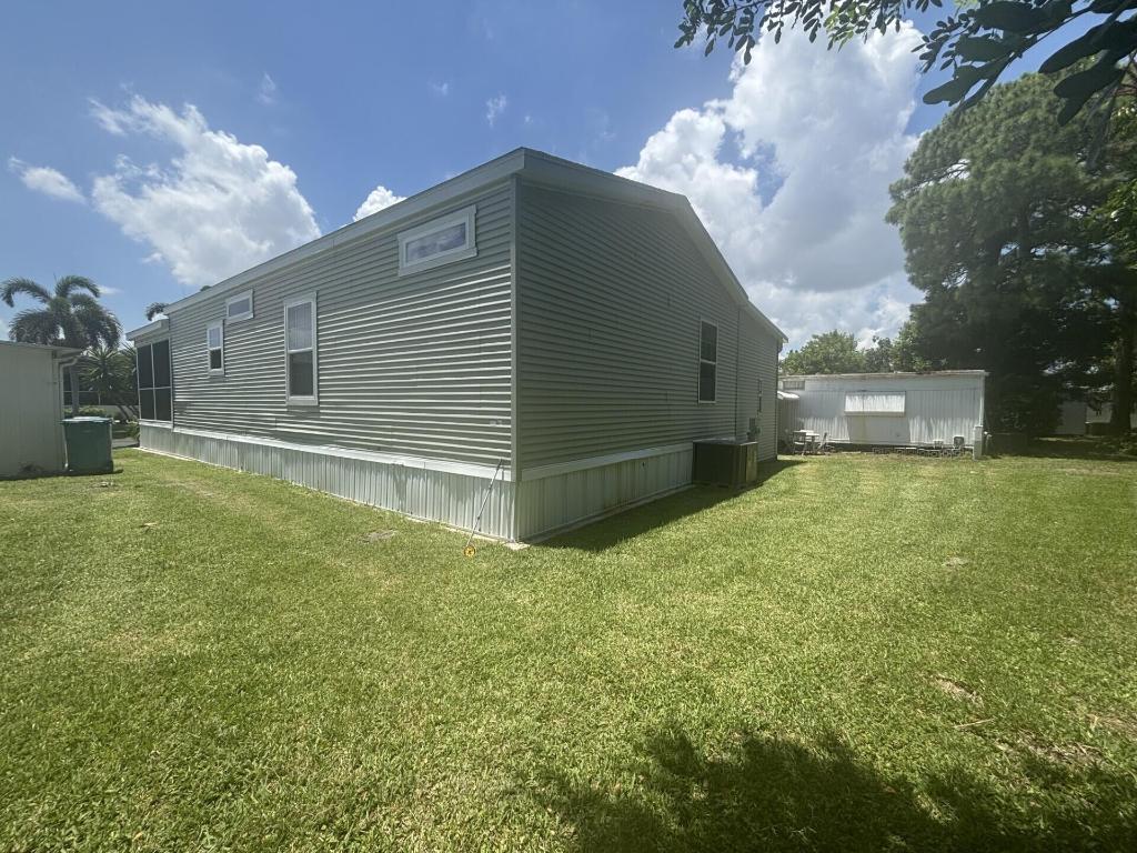 SEA MEADOWS - Residential