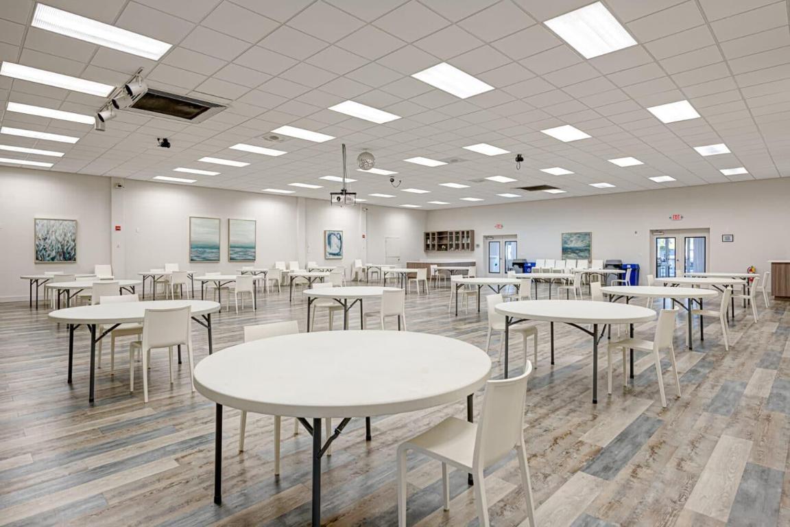 SEA MEADOWS - Residential