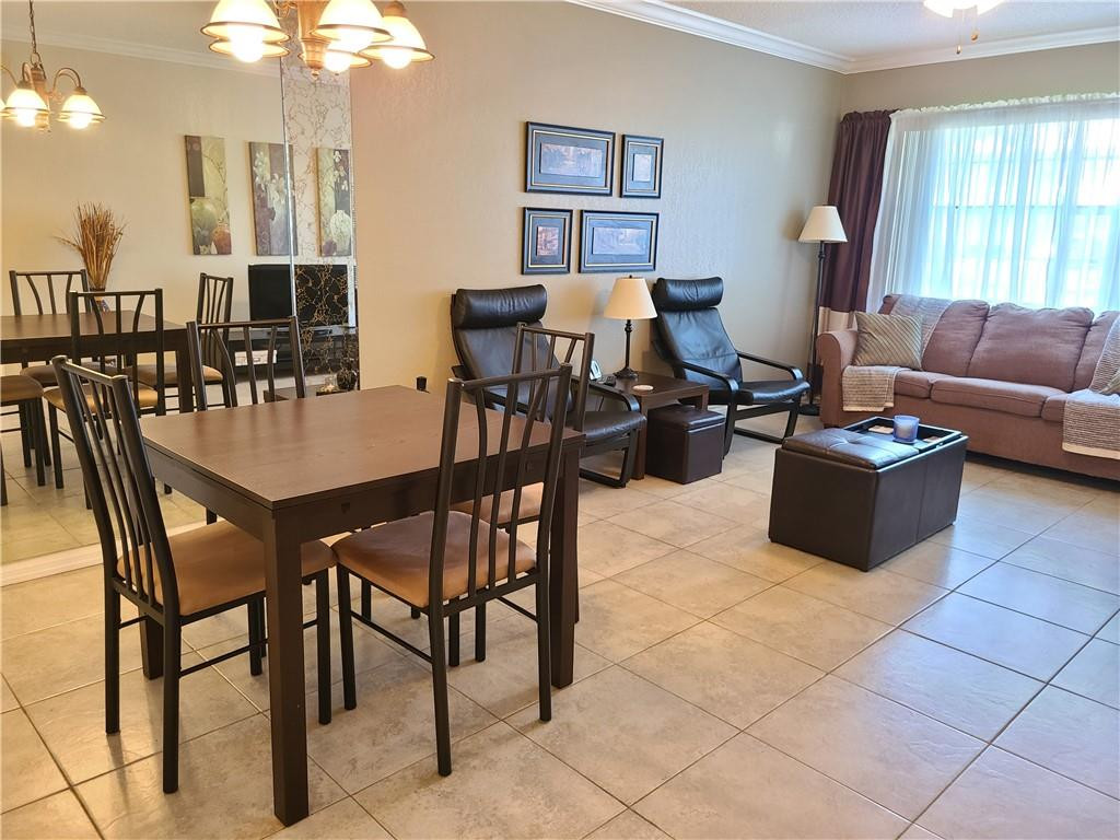 HAWAIIAN GARDENS - Residential