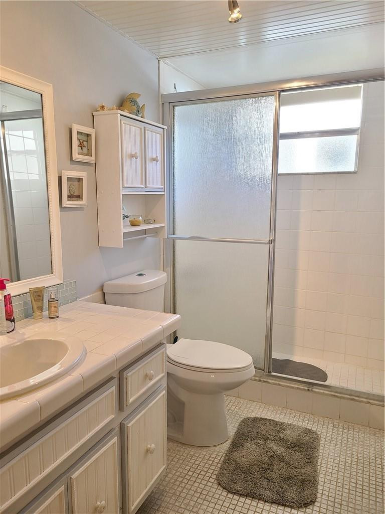 HAWAIIAN GARDENS - Residential