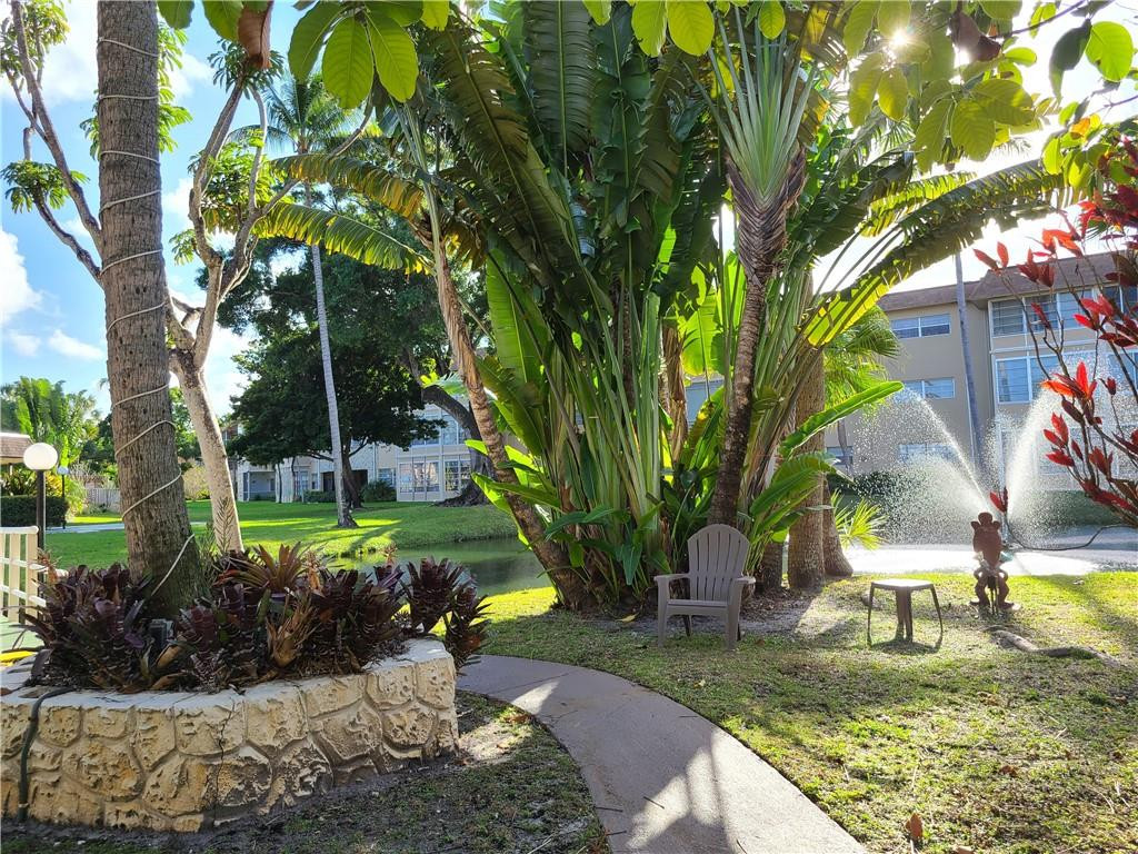 HAWAIIAN GARDENS - Residential