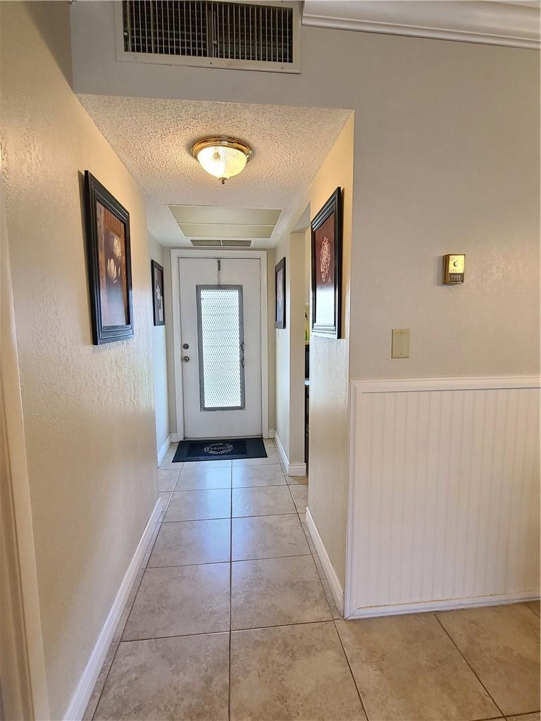 HAWAIIAN GARDENS - Residential