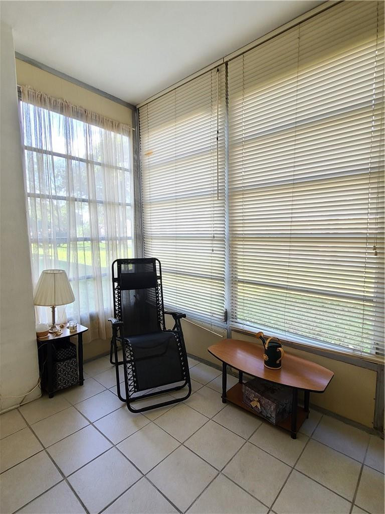 HAWAIIAN GARDENS - Residential