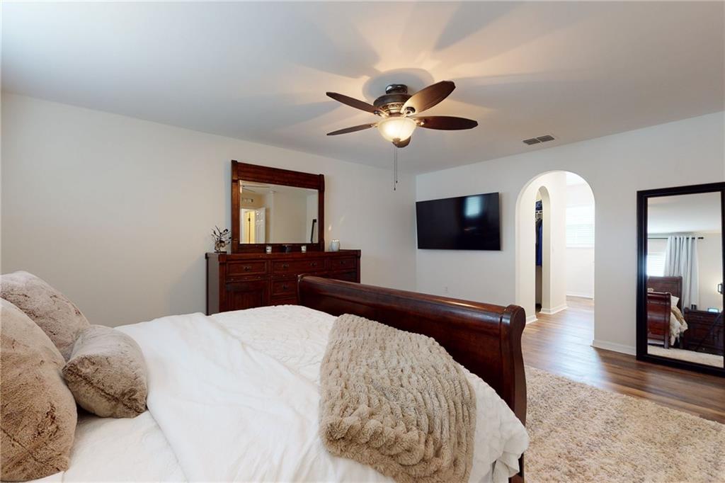 VERO LAKE ESTATES - Residential