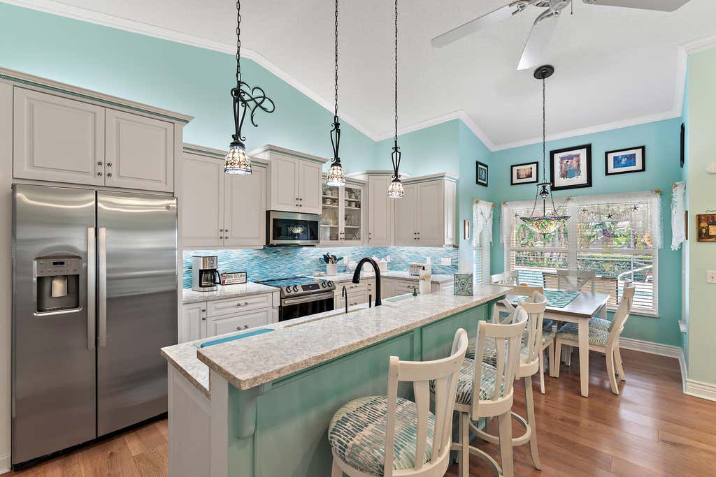 Photo of 202 SW Statler Avenue, Port Saint Lucie, FL 34984 (MLS # R11031936)