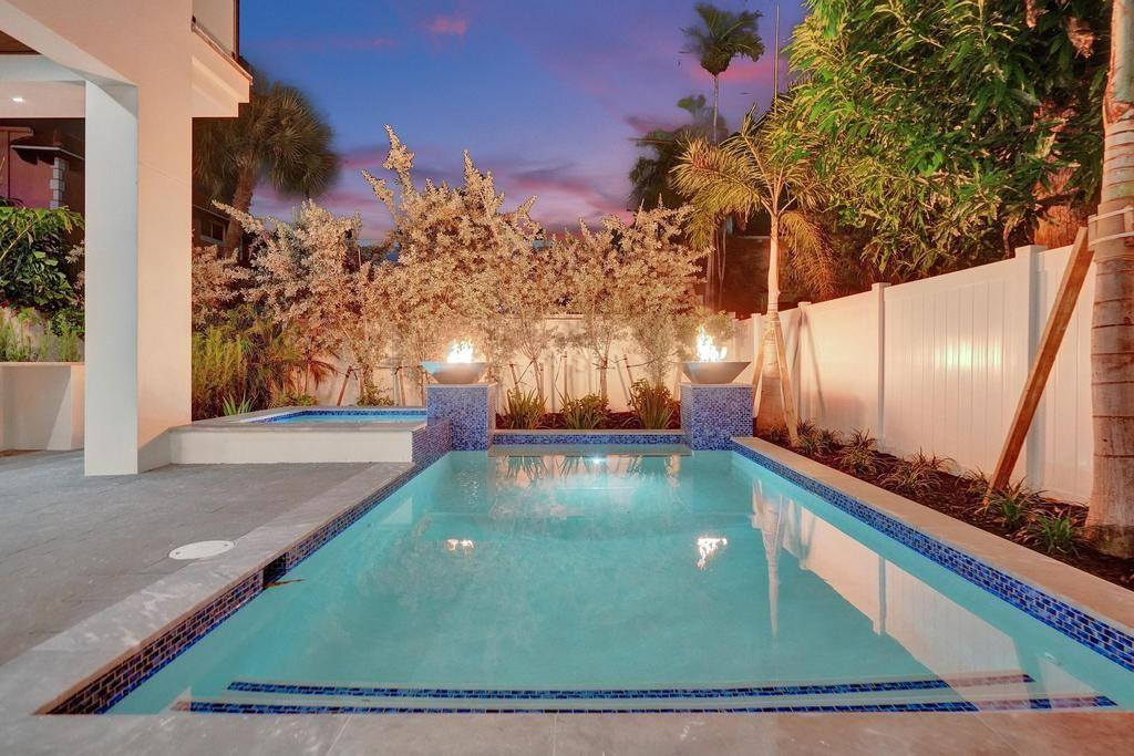 SILVER SHORES SEC OF LAUDERDALE - Residential