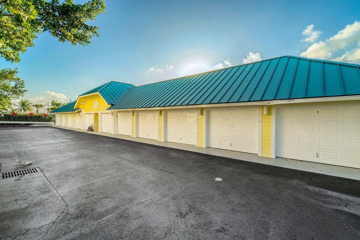 JUNO OCEAN KEY CONDO - Residential Lease