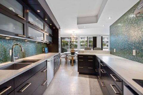 130 Sunrise Avenue 201 Palm Beach FL 33480