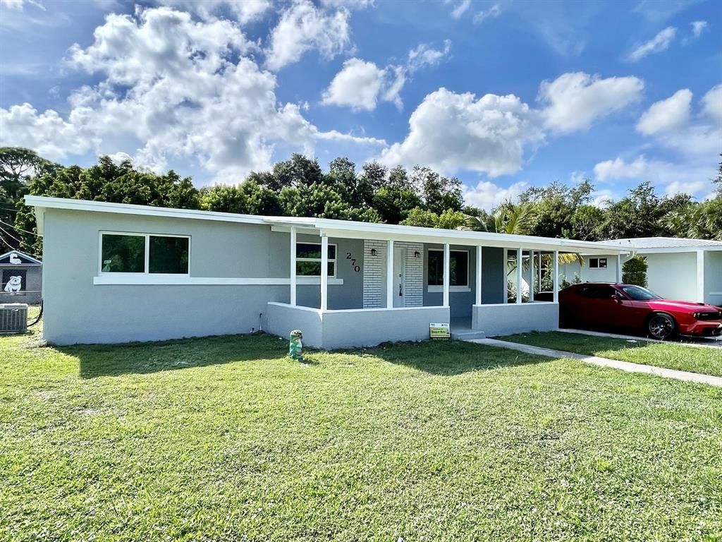 Photo of 270 Banyan Drive Dr, Port St Lucie, FL 34952 (MLS # R10829374)