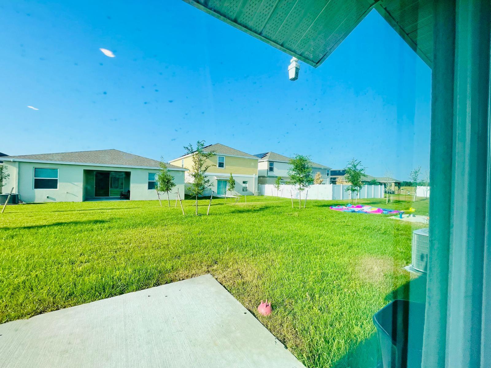 ASTONIA NORTH - Residential Lease