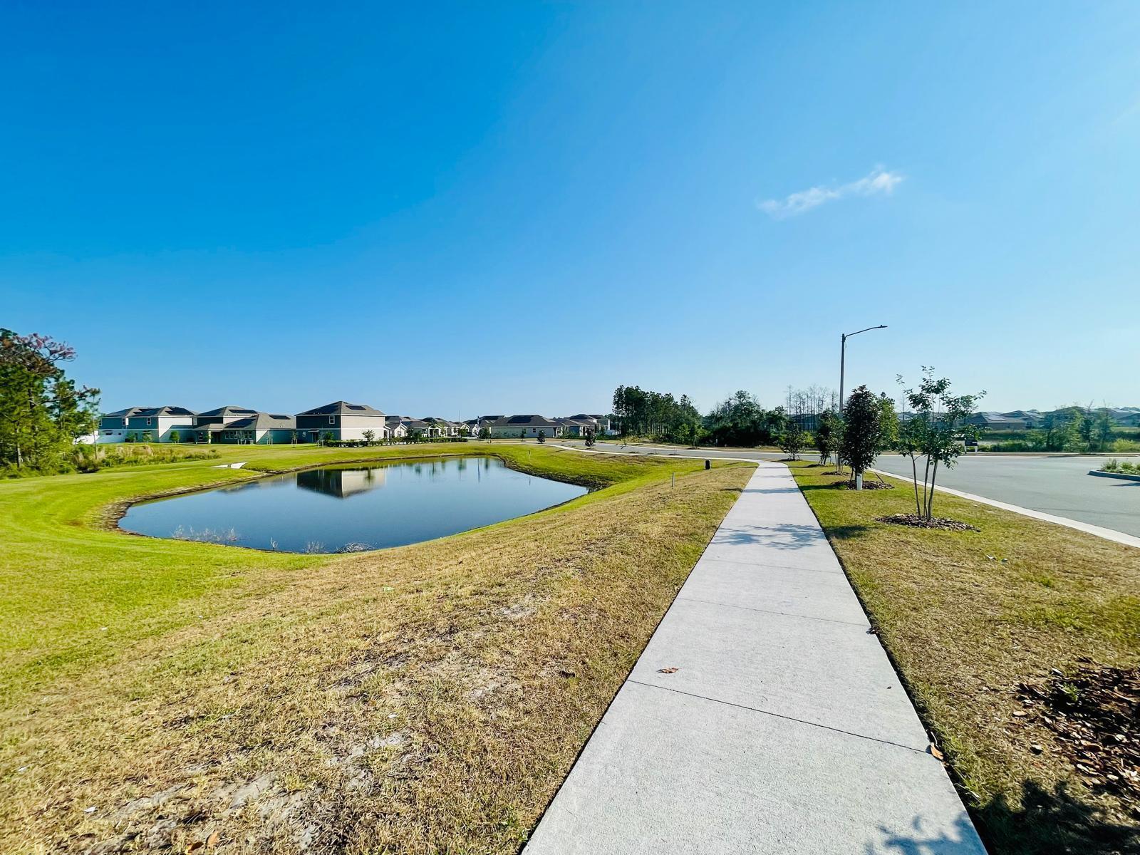 ASTONIA NORTH - Residential Lease