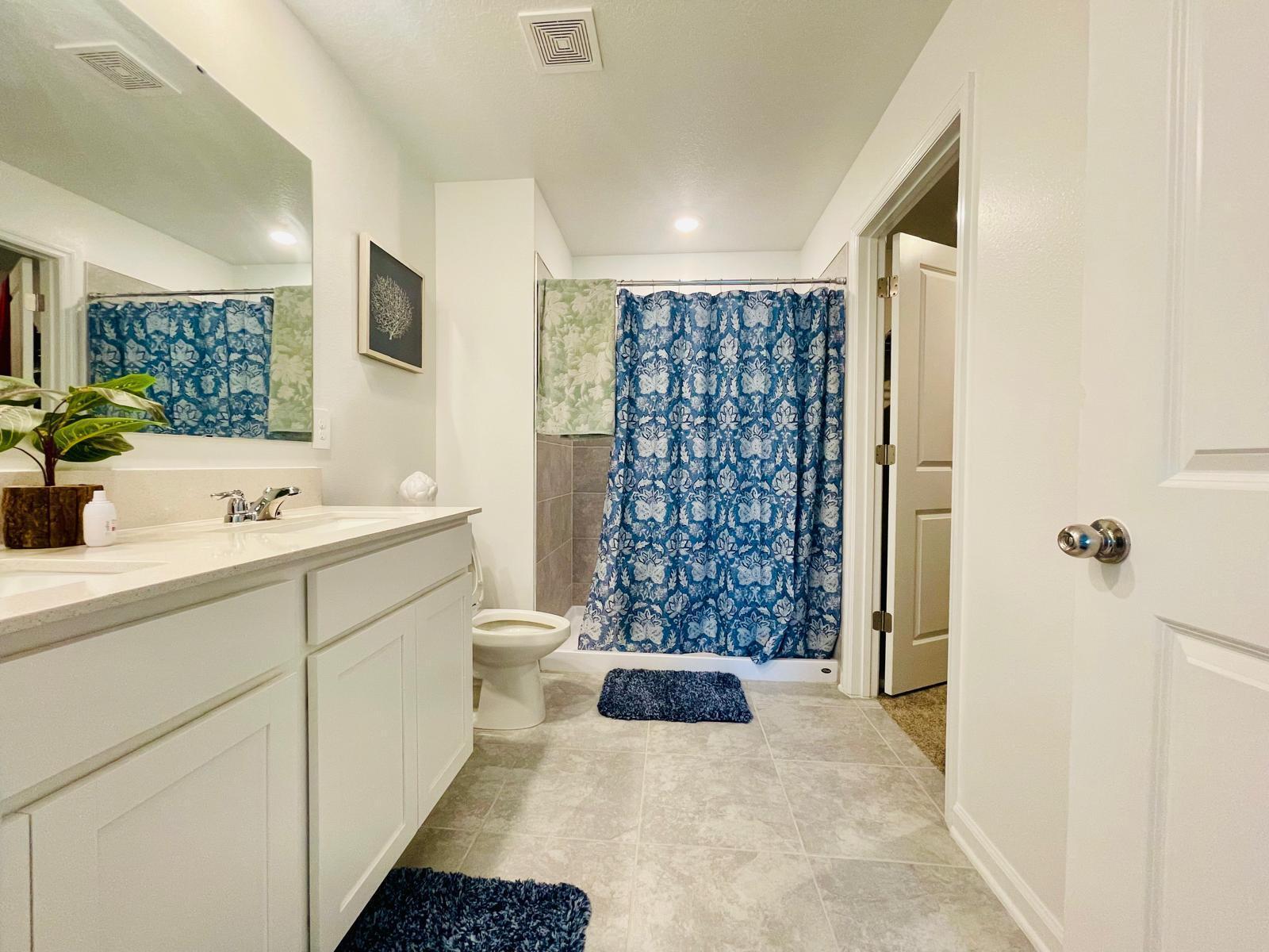 ASTONIA NORTH - Residential Lease