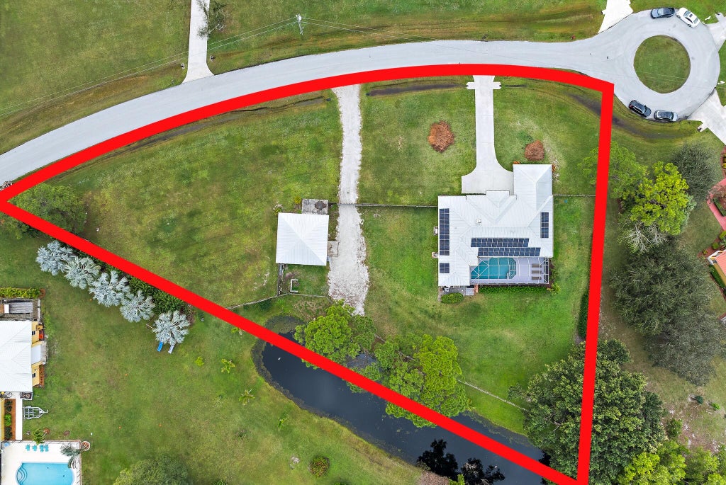 Photo of 9807 SW Pueblo Terrace, Palm City, FL 34990 (MLS # R11048303)