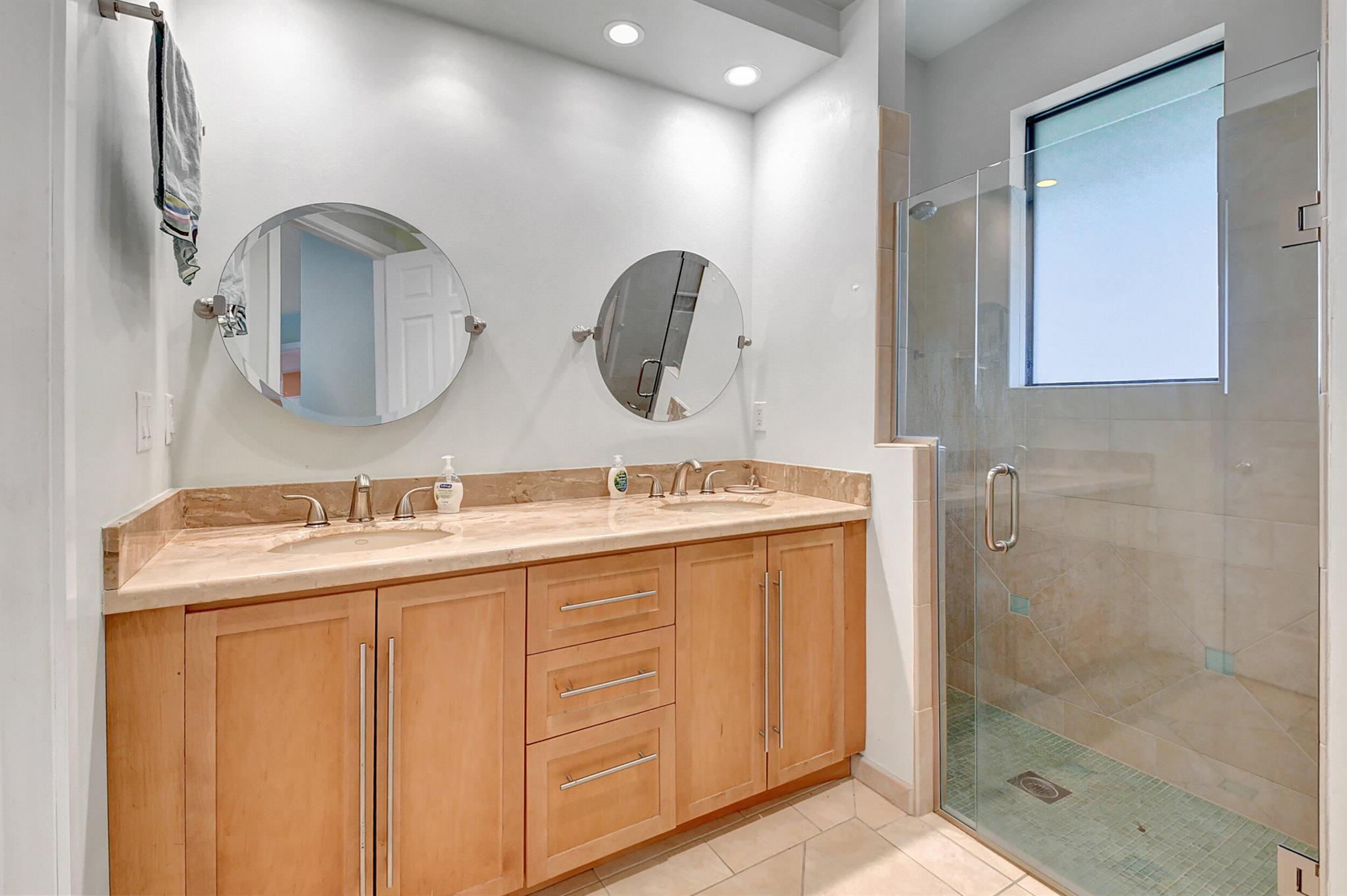 SUMMIT PLAT 1 - Residential Lease