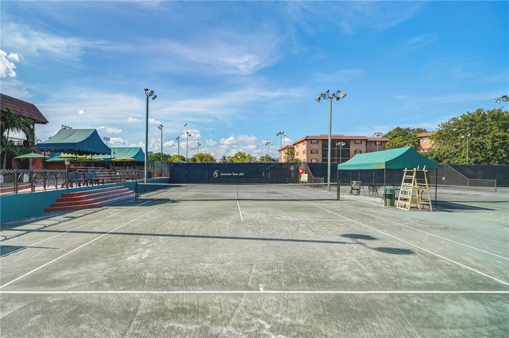 Tennis Club - Residential