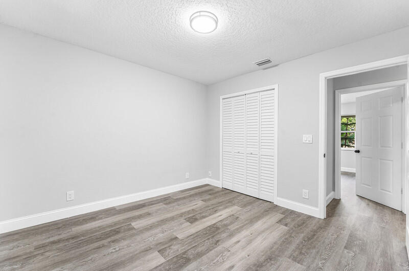 The Acreage - Residential