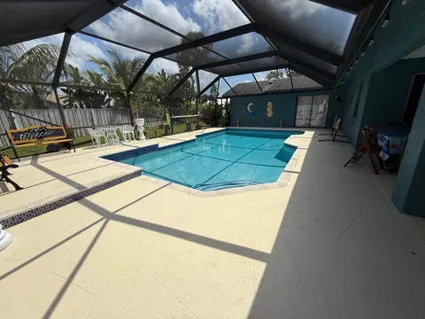287 Ponce De Leon Street, Royal Palm Beach, FL MLS: R11092307