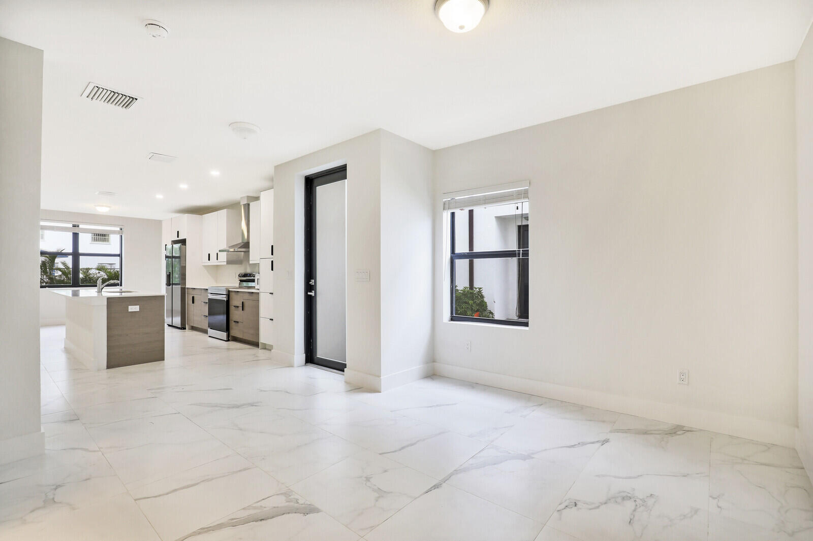 Casa del Sol - West Palm Beach, FL 33406 - Residential Income