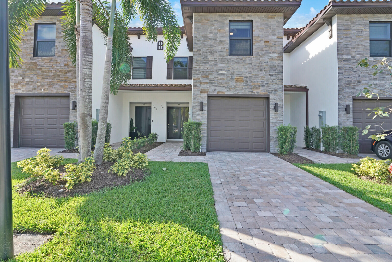 Casa del Sol - West Palm Beach, FL 33406 - Residential Income